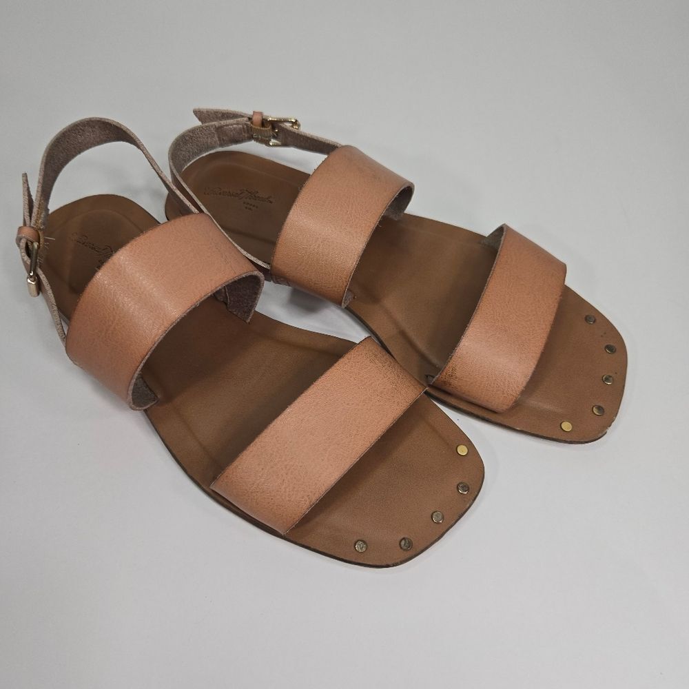 Universal Thread like new sandals - Picture 15 of 16